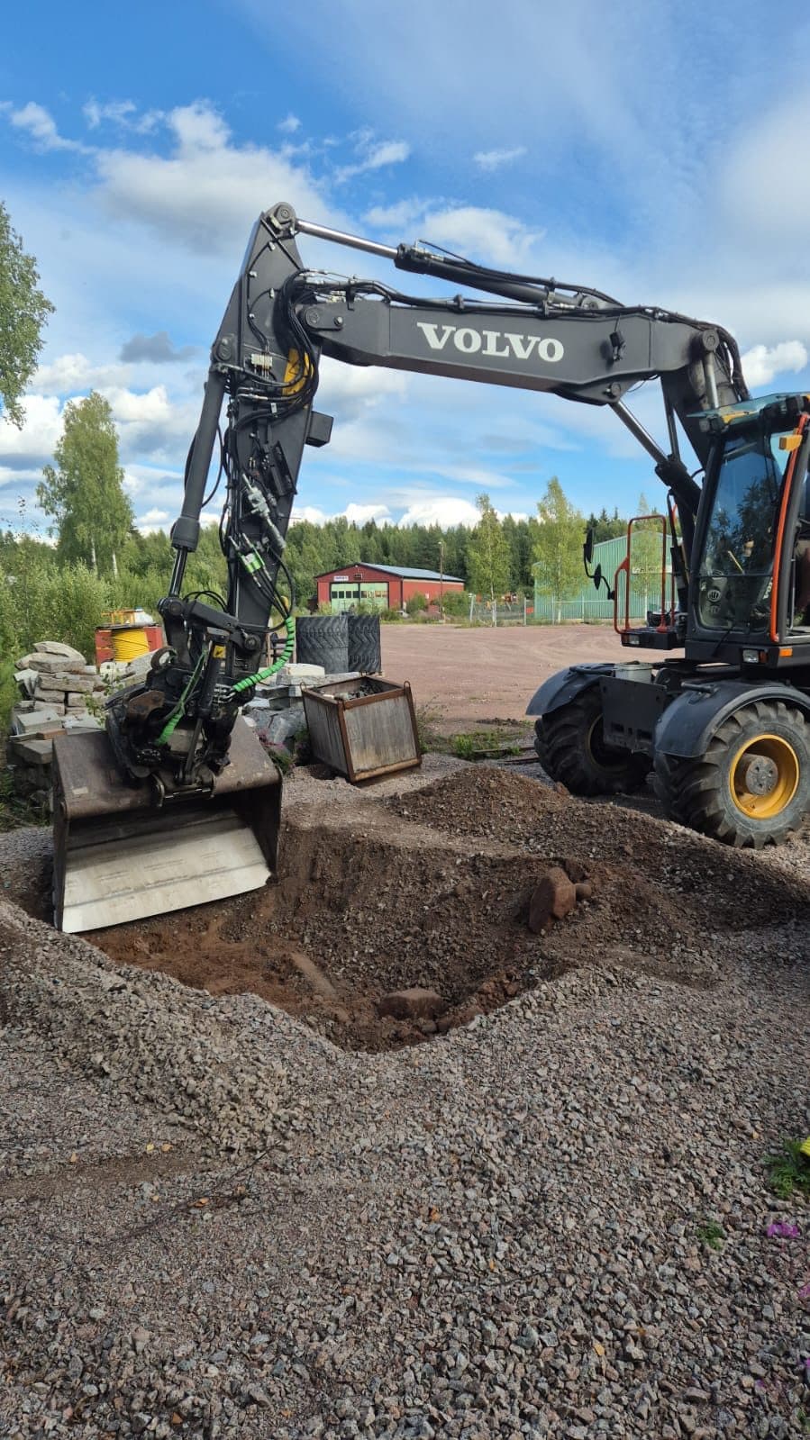 Schaktarbete inför fundamentplacering